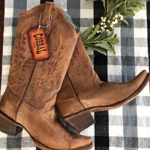 Women’s Corral Vintage Leather cowboy boots